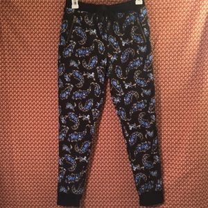 Floral Sweats, Dress Up or Down, Perfect Condition
